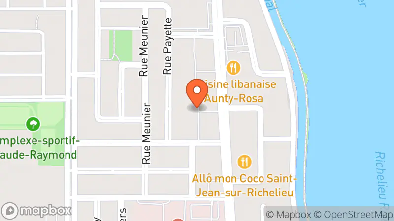 Map showing location of Le Centre de dons communautaire du Village des Valeurs